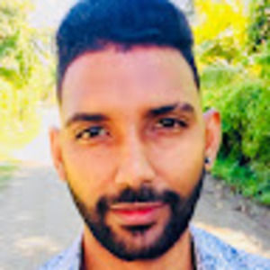 Meet your Posher, Roberto